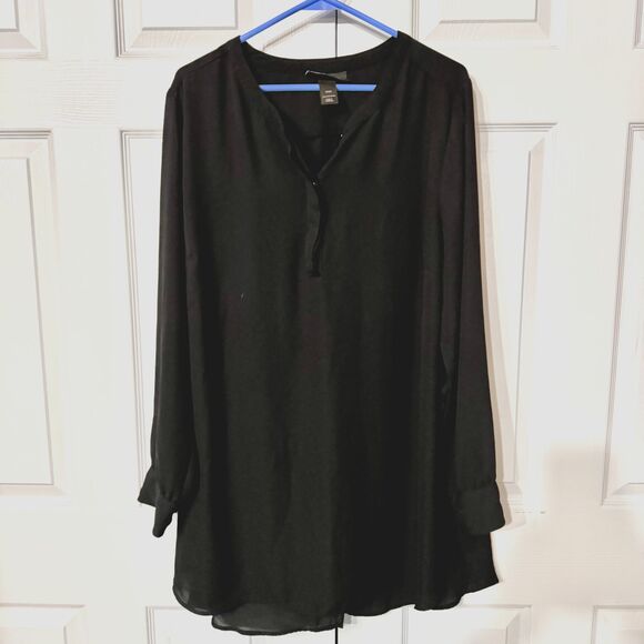 Lane‎ Bryant 18/20 women 1/4 Button Long Sleeve Open V Back Blouse - Picture 1 of 9